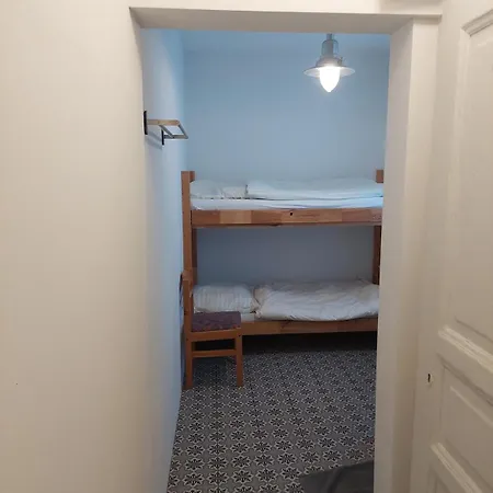 아파트 Very Small Without Wi-fi And Without A Kitchen *
